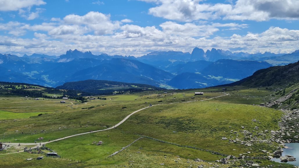 Wanderung auf den Villanderer Berg - Abstieg über Villanderer Alm