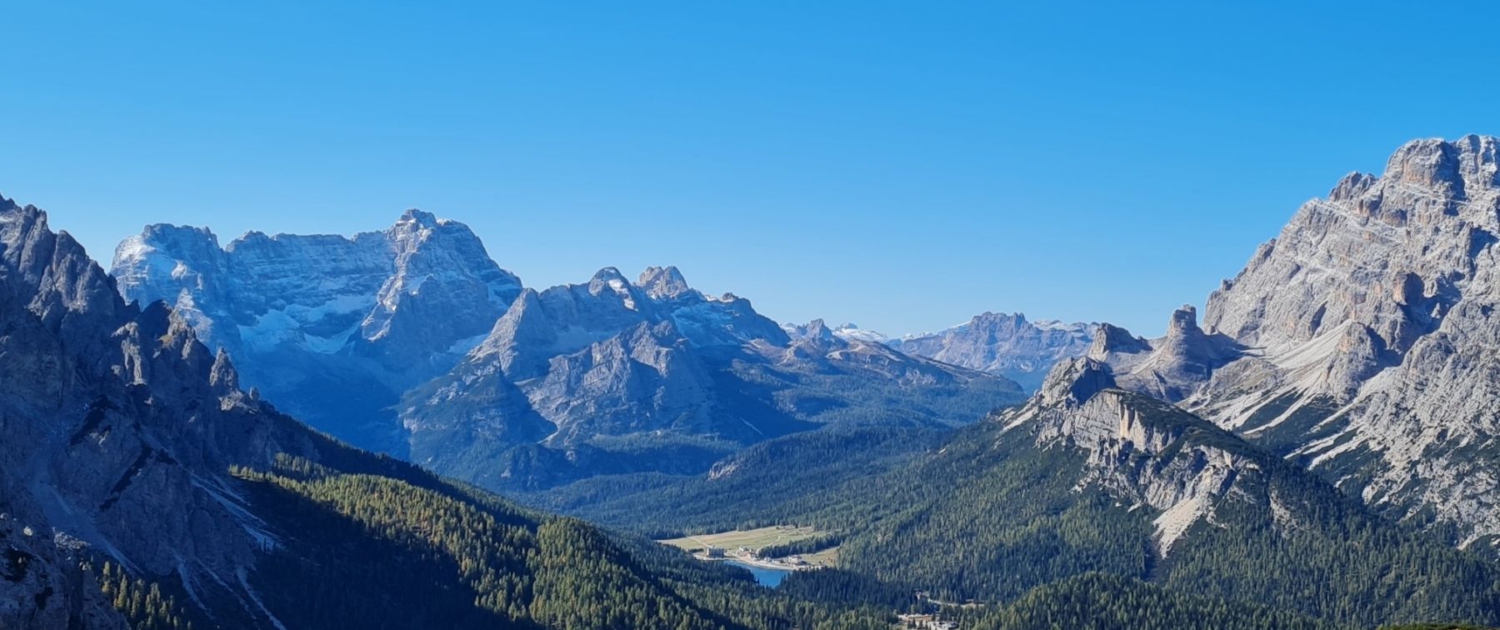 Wanderung um die Drei Zinnen - Misurinasee und Blick nach Süden