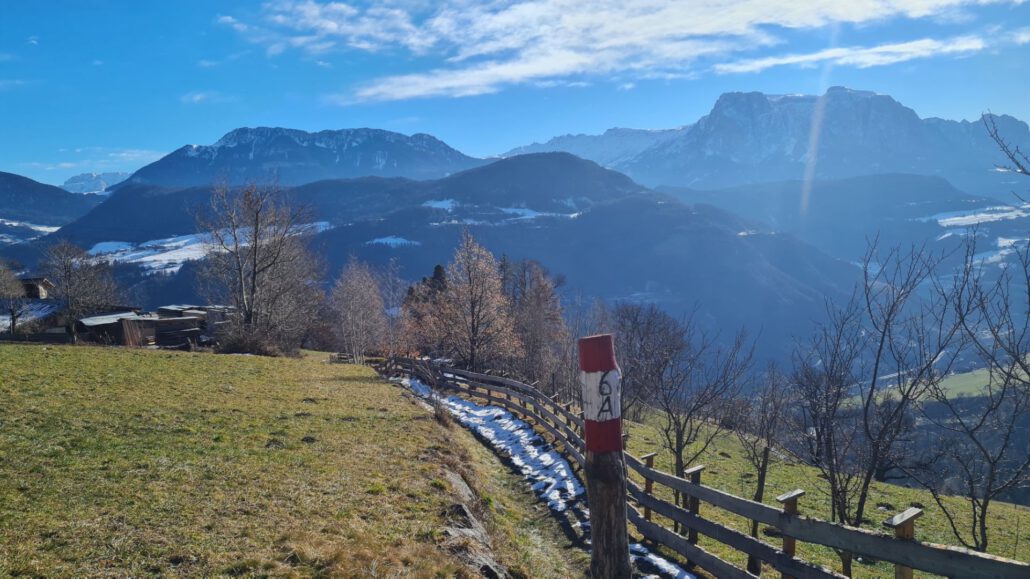 Wanderung Barbian Wasserfälle - Blick auf Dolomiten