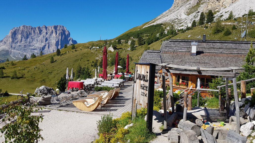 Dolomitenhöhenweg Nr. 2 - Jimmy Hütte am Grödnerjoch