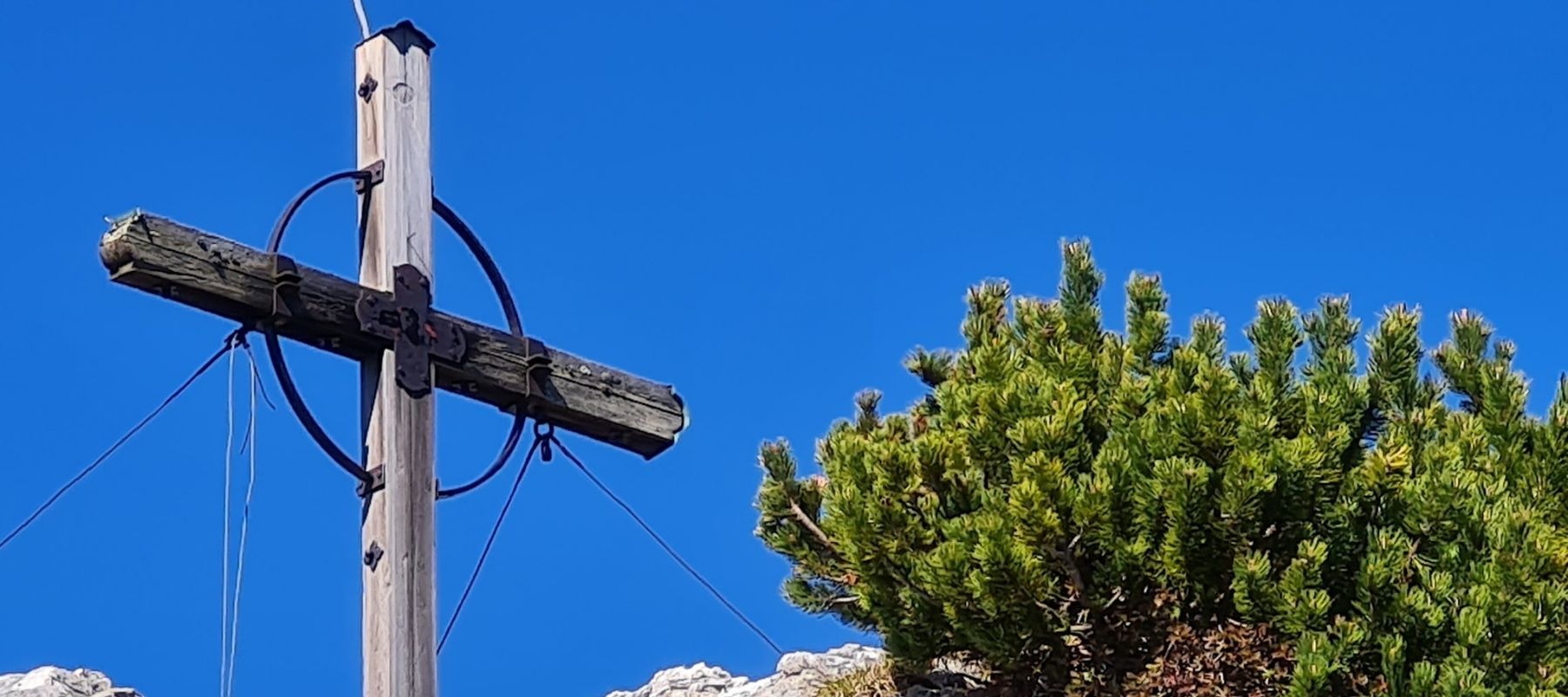 Wanderung auf den Roßstein - Gipfelkreuz