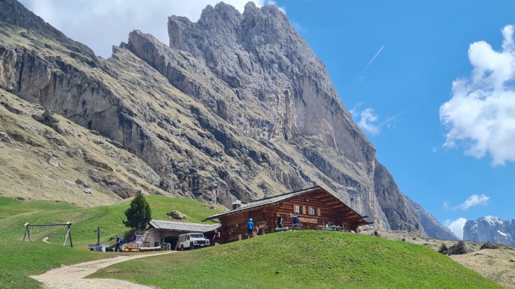 Almenwanderung Seceda: Troierhütte