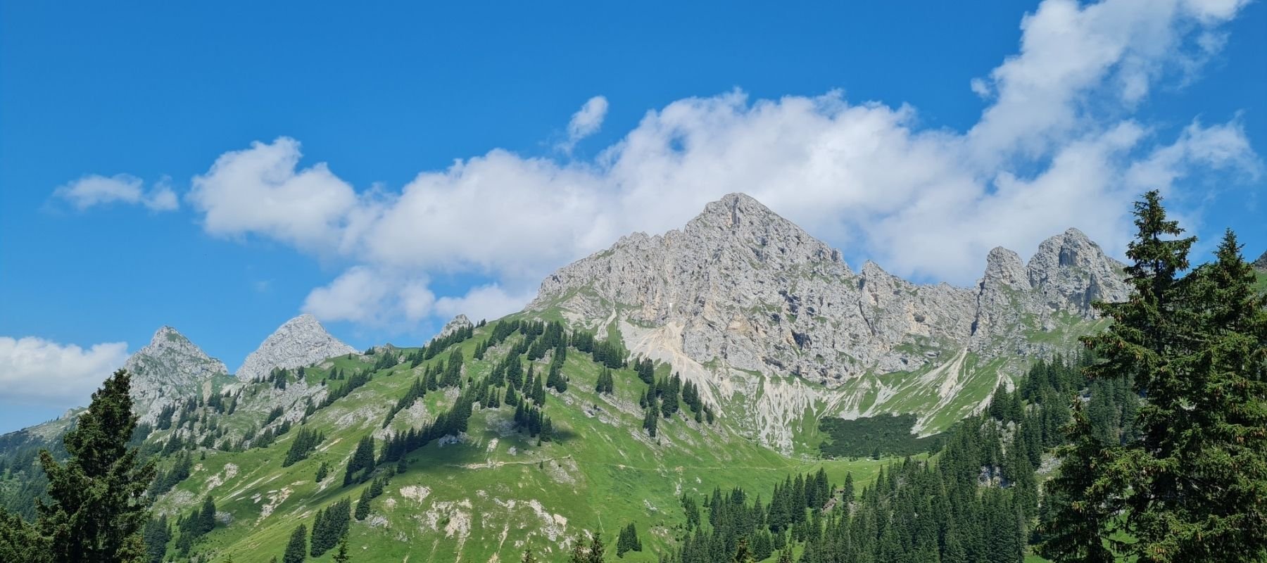 Wanderung auf die Schneetalalm