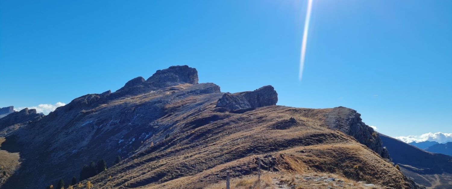 Wanderung auf den Settsass - Gipfelaufbau