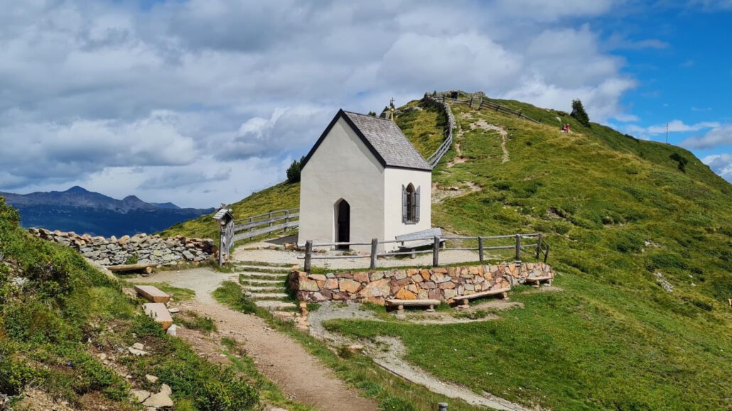 Wanderung auf den Villanderer Berg - Abstieg über Totenkirchl und Villanderer Alm